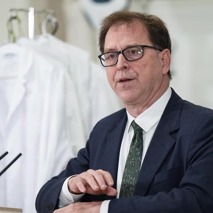 Patients, staff struggle over 'chronic issues' at Surrey, B.C., hospital: minister